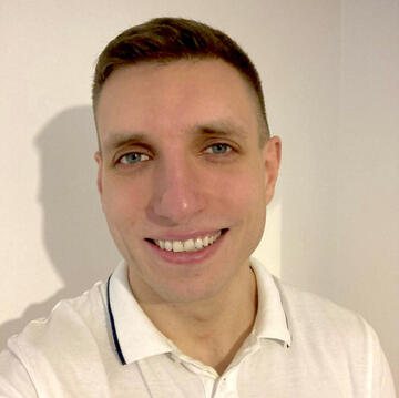 John Vavrin John Vavrin – Founder of EarthAds